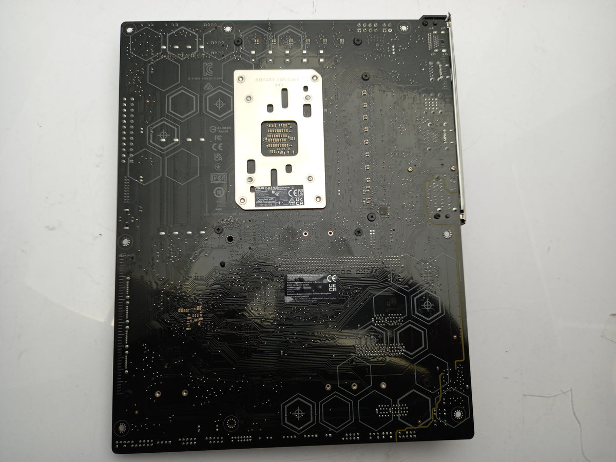 ASUS TUF GAMING B650-PLUS WIFI Socket AM5 DDR5 ATX Motherboard - Faulty