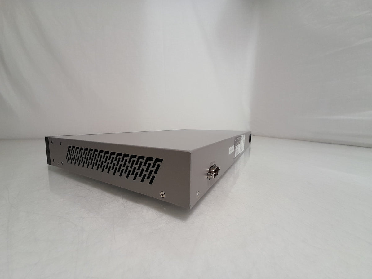 Cisco SG500-52P-K9 V04 48 Port Gigabit Ethernet w/ 4 Gigabit SFP+ Uplinks