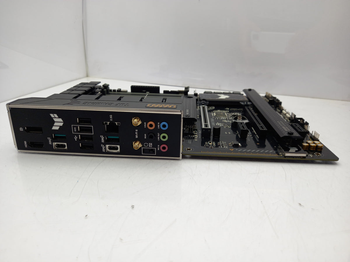 ASUS TUF GAMING B650-PLUS WIFI Socket AM5 DDR5 ATX Motherboard - Faulty