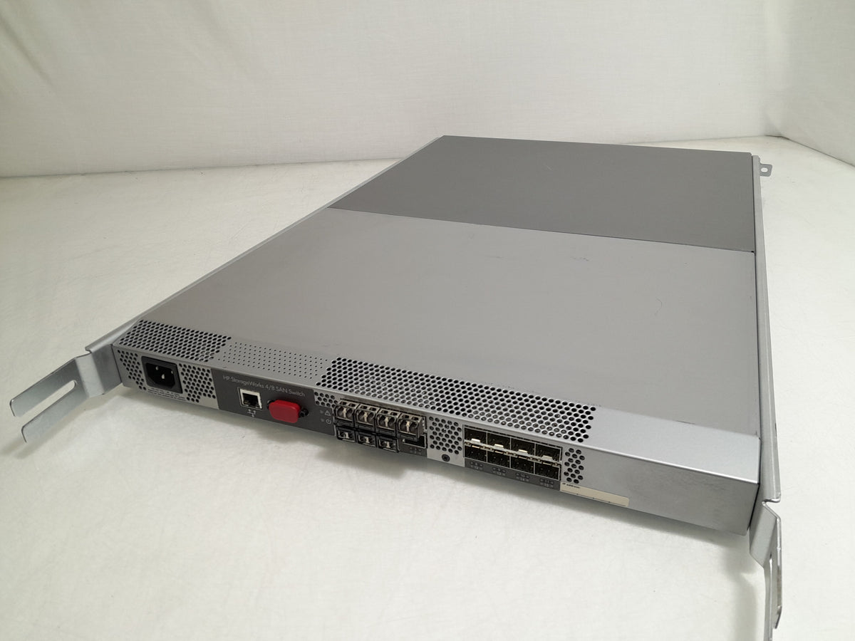 HP StorageWorks 4/8 SAN Switch HSTNM-N005 A8000A 411839-001 