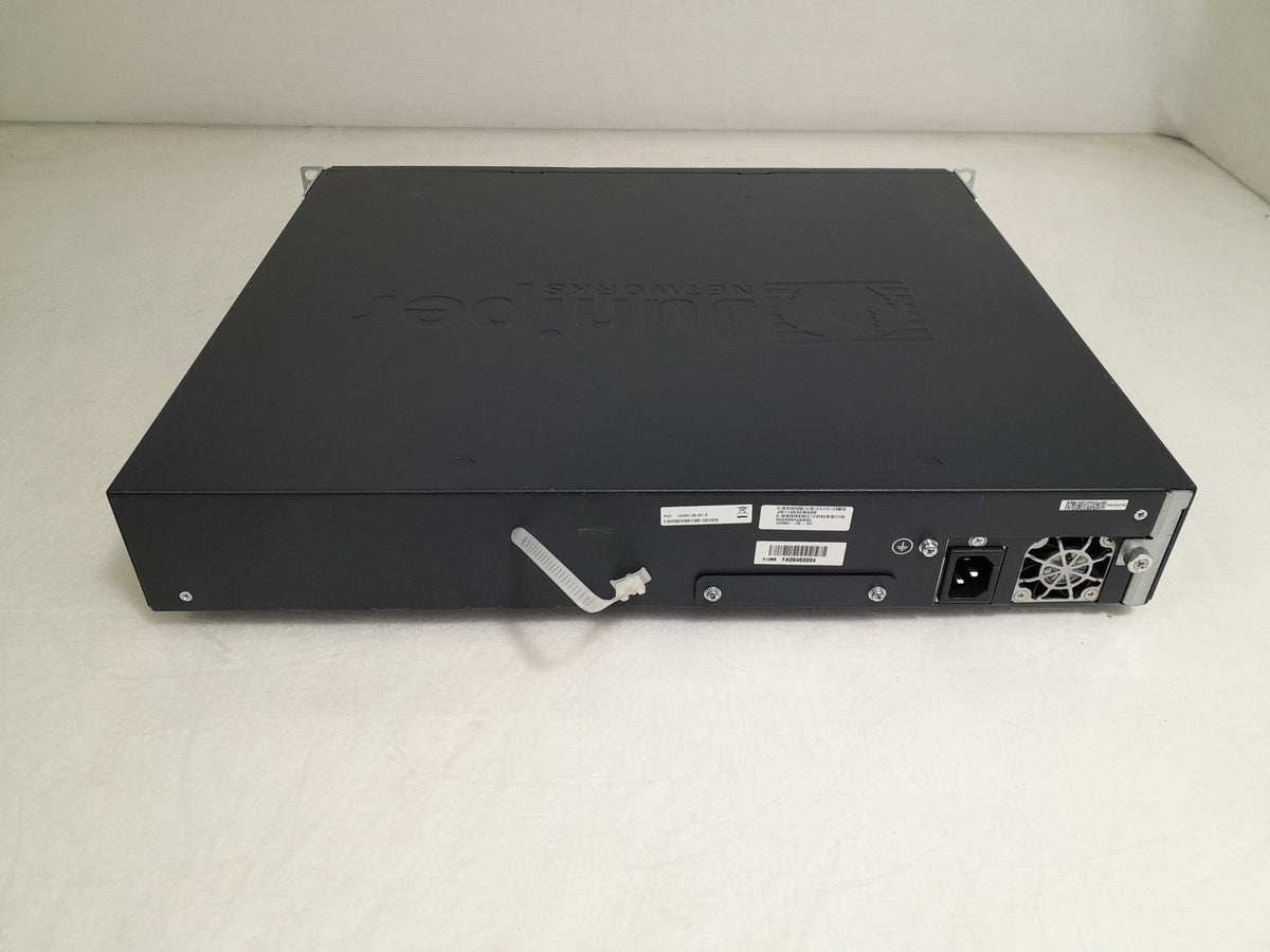 Juniper Networks J2350-JB-SC J-Series Modular Services Router (Inc. 1x ADSL PIM)