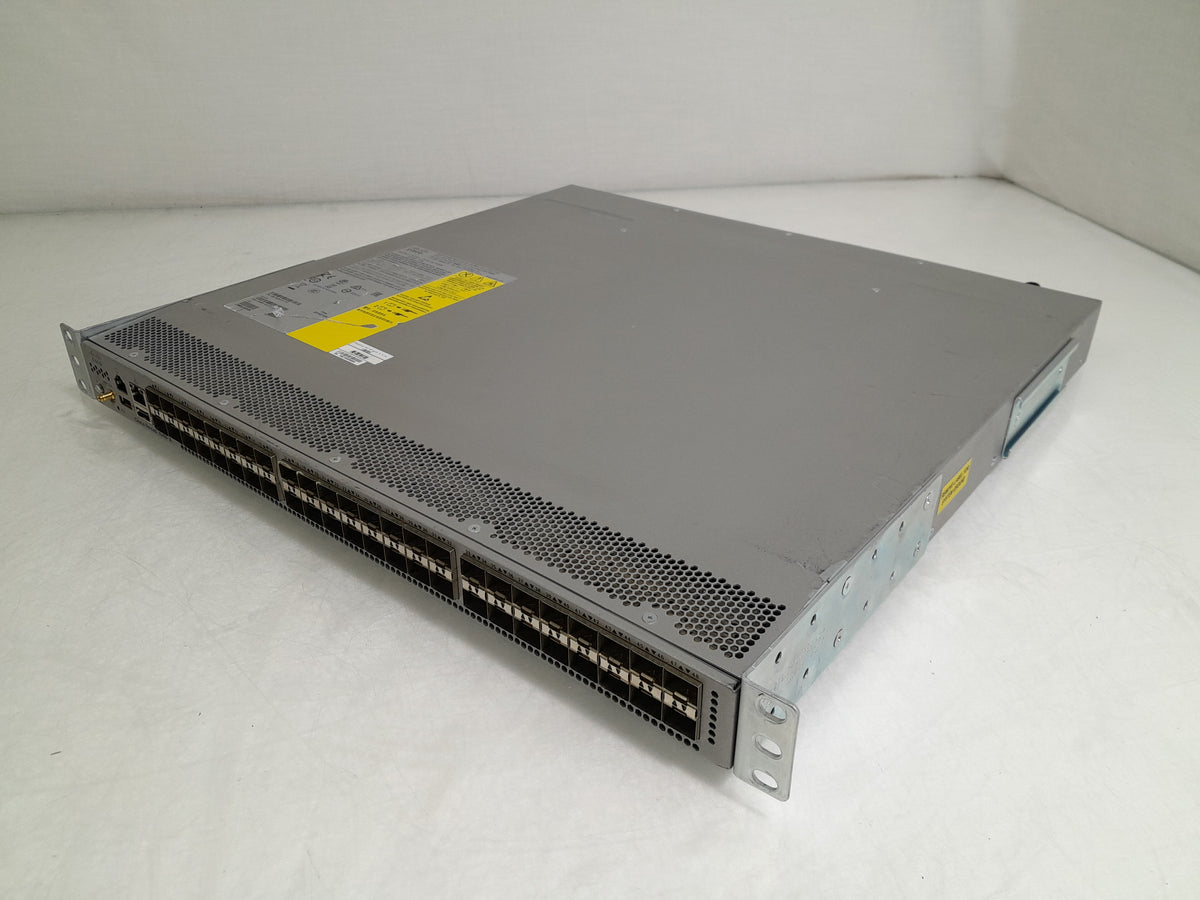  Cisco Nexus 3548-X 48-Port 10G SFP+ (N3K-C3548P-10GX V01)