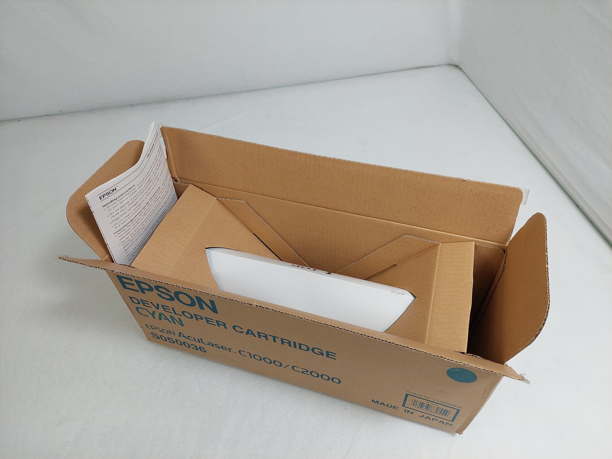 Genuine Epson S050036 Cyan Developer Toner Cartridge – AcuLaser C1000/C2000