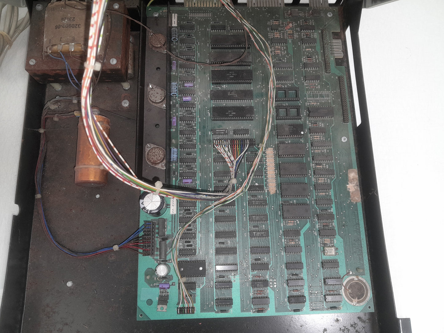 Commodore CBM 8096 PET 96KB Vintage Computer – Faulty / Spares or Repair