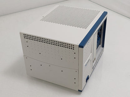 National Instruments PXIe-1073 5-Slot PXI Express Chassis