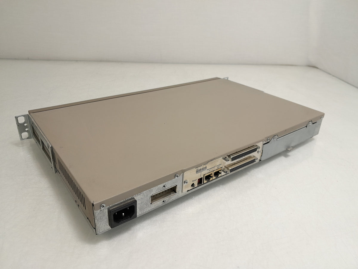 Bay Networks BayStack 102 24-Port 10BASE-T Stackable Ethernet Hub (CG1001E02)