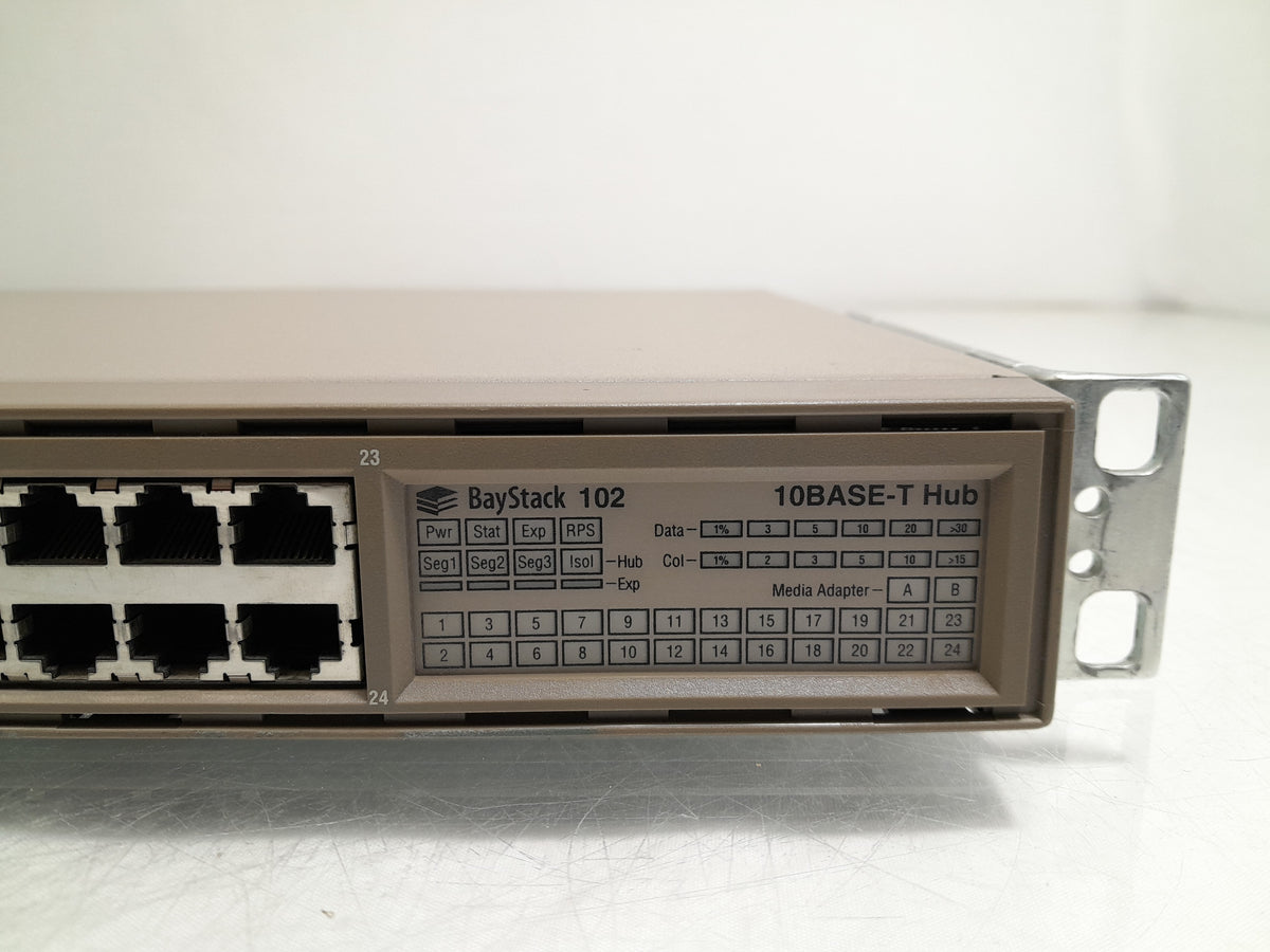 Bay Networks BayStack 102 24-Port 10BASE-T Stackable Ethernet Hub (CG1001E02)