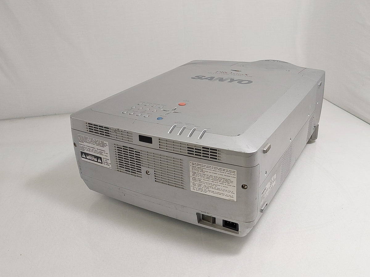 Sanyo PRO xtraX Multiverse PLC-XF35 Multiverse Projector