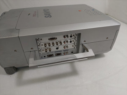 Sanyo PRO xtraX Multiverse PLC-XF35 Multiverse Projector