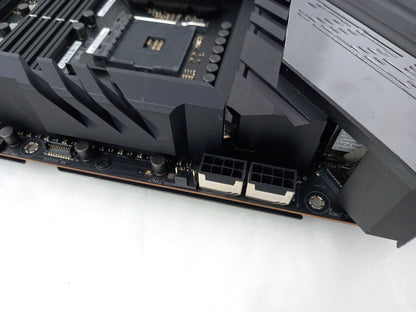 ASUS ROG Crosshair VIII Extreme X570 Socket AM4 DDR4 Motherboard 90MB1860-M0EAY0 - Faulty
