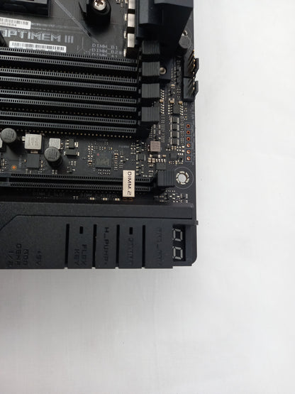 ASUS ROG Crosshair VIII Extreme X570 Socket AM4 DDR4 Motherboard 90MB1860-M0EAY0 - Faulty