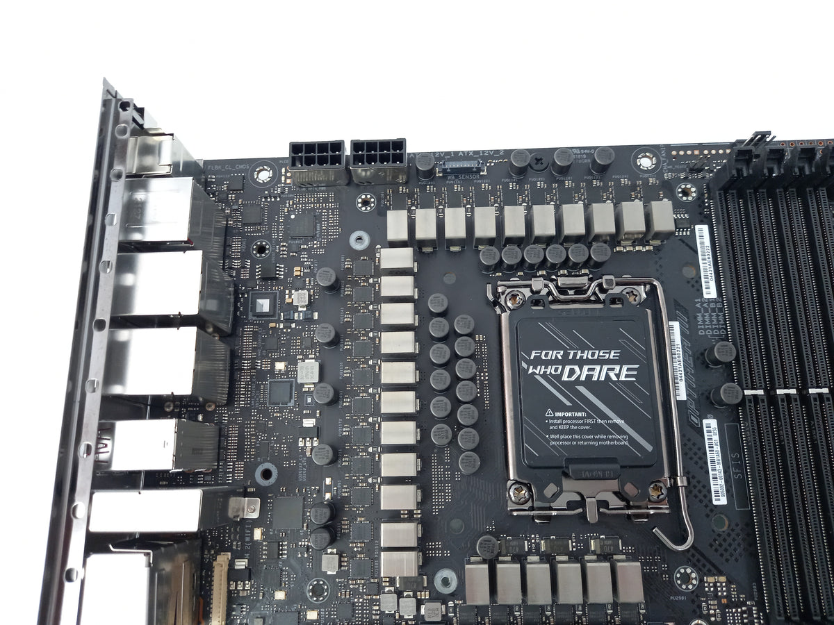 ASUS ROG MAXIMUS Z690 EXTREME GLACIAL LGA1700 DDR5 90MB1A60-M0EAY0- Faulty