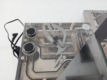 ASUS ROG MAXIMUS Z690 EXTREME GLACIAL LGA1700 DDR5 90MB1A60-M0EAY0- Faulty