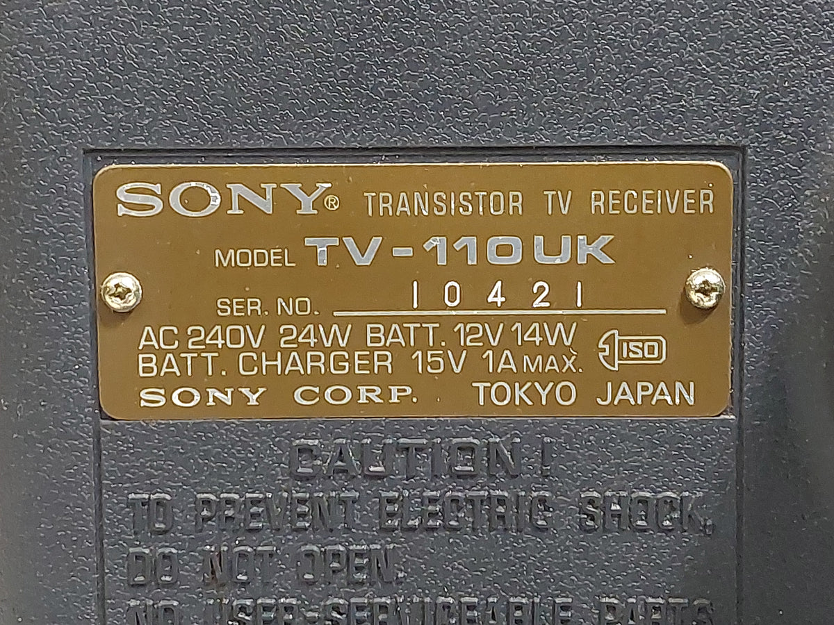 Sony TV-110UK 11in 1971 Vintage Portable B&W CRT TV UHF 12V Tested Aerial