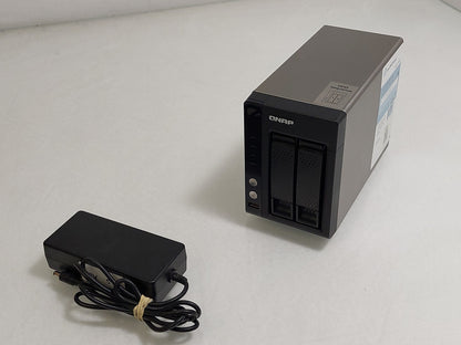 QNAP TS-221 2-Bay NAS 2.0GHz 1GB DDR3 Gigabit Ethernet USB 3.0 No HDDs