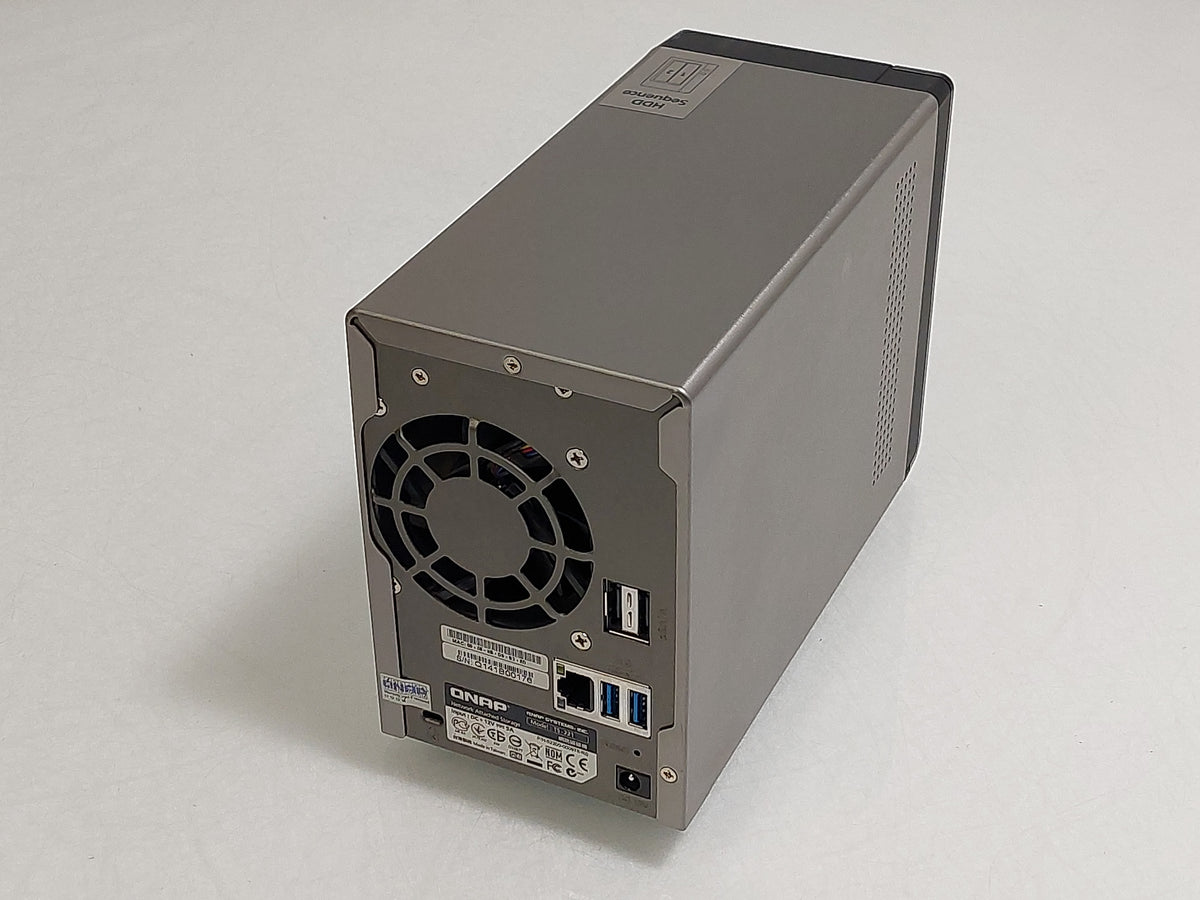 QNAP TS-221 2-Bay NAS 2.0GHz 1GB DDR3 Gigabit Ethernet USB 3.0 No HDDs