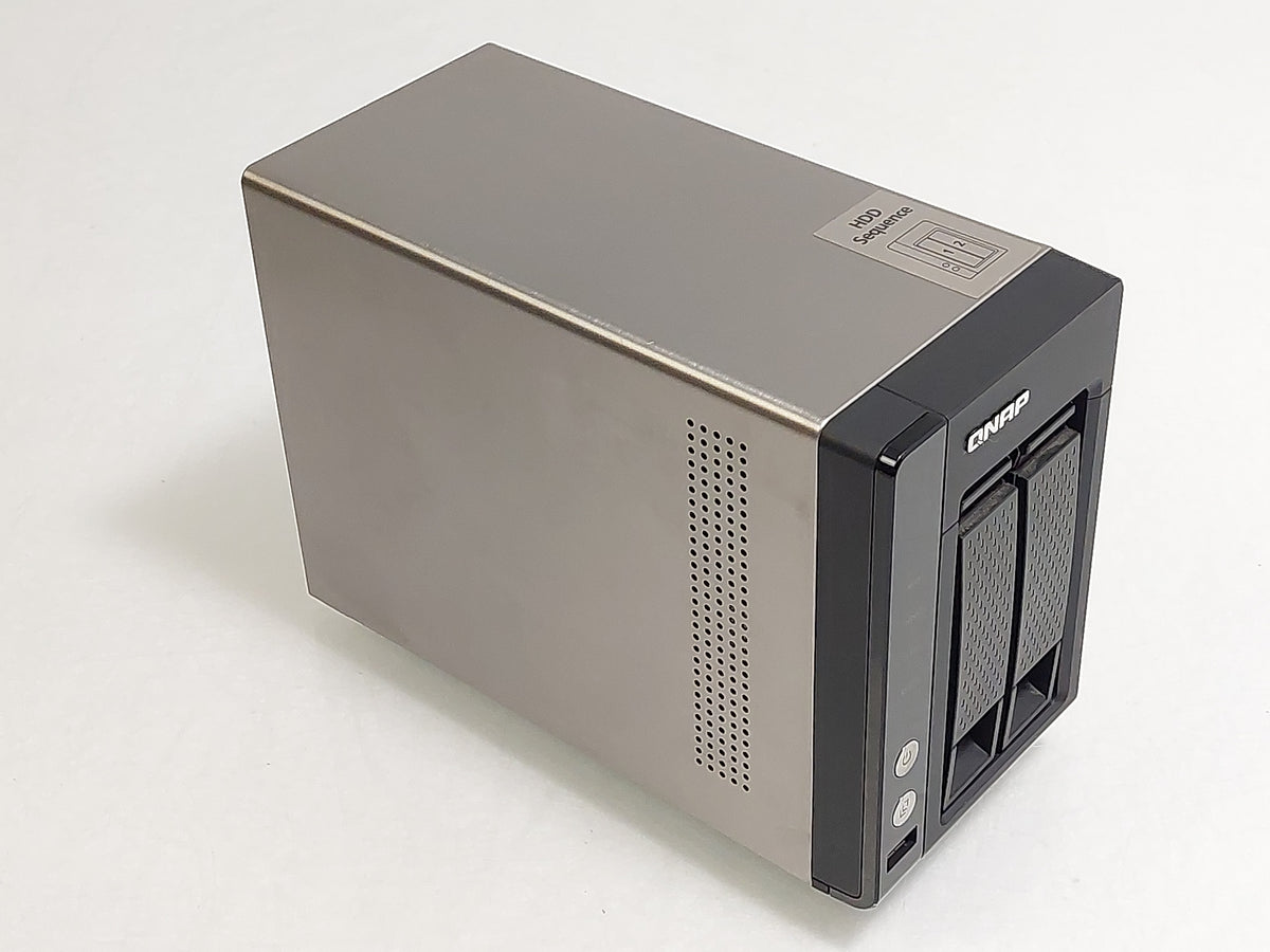 QNAP TS-221 2-Bay NAS 2.0GHz 1GB DDR3 Gigabit Ethernet USB 3.0 No HDDs
