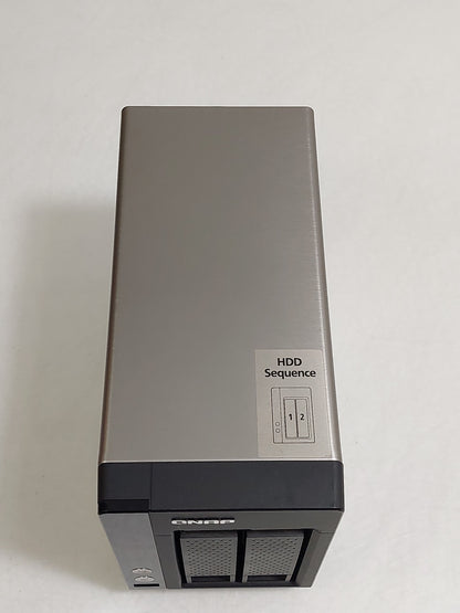 QNAP TS-221 2-Bay NAS 2.0GHz 1GB DDR3 Gigabit Ethernet USB 3.0 No HDDs