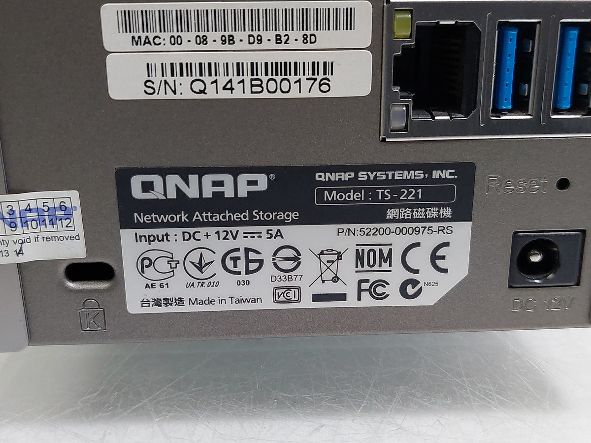 QNAP TS-221 2-Bay NAS 2.0GHz 1GB DDR3 Gigabit Ethernet USB 3.0 No HDDs