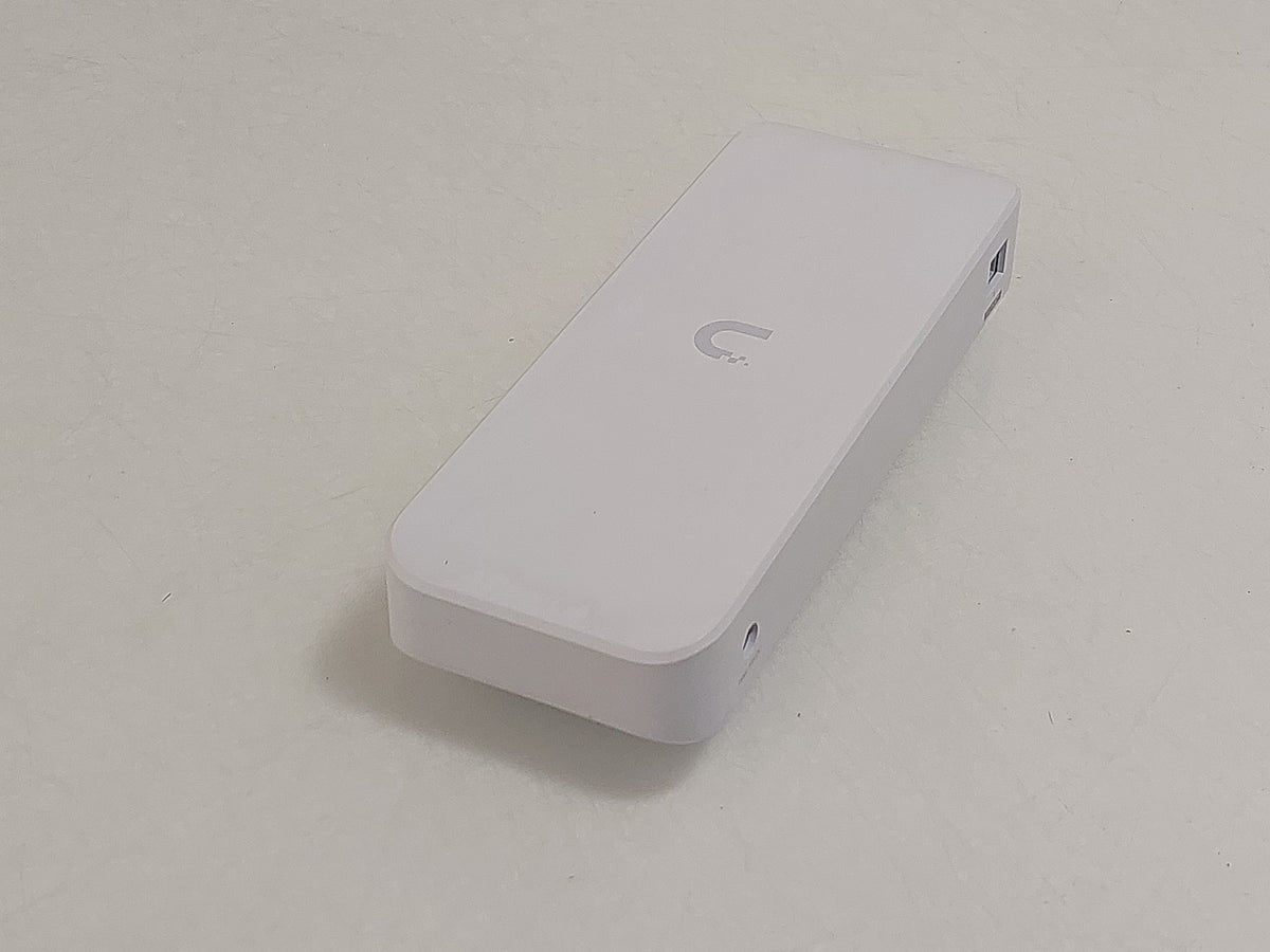 Ubiquiti UniFi Switch Ultra USW-Ultra-60W 8-Port Gigabit PoE+ Managed Switch