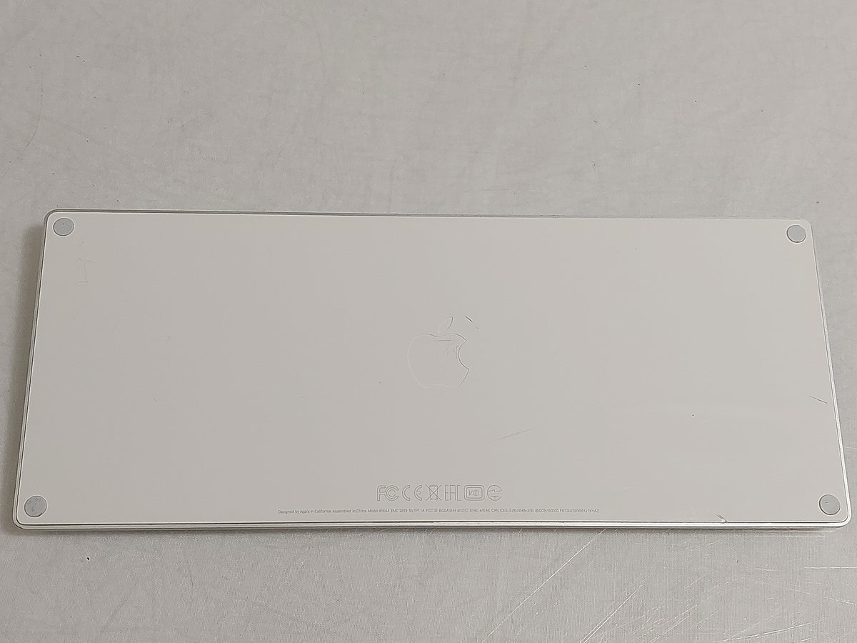 Apple Magic Keyboard A1644 MLA22LL/A US English Wireless Bluetooth Rechargeable