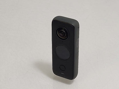 Insta360 ONE X2 5.7K 360 Action Camera 32GB Battery Lens Marks Tested