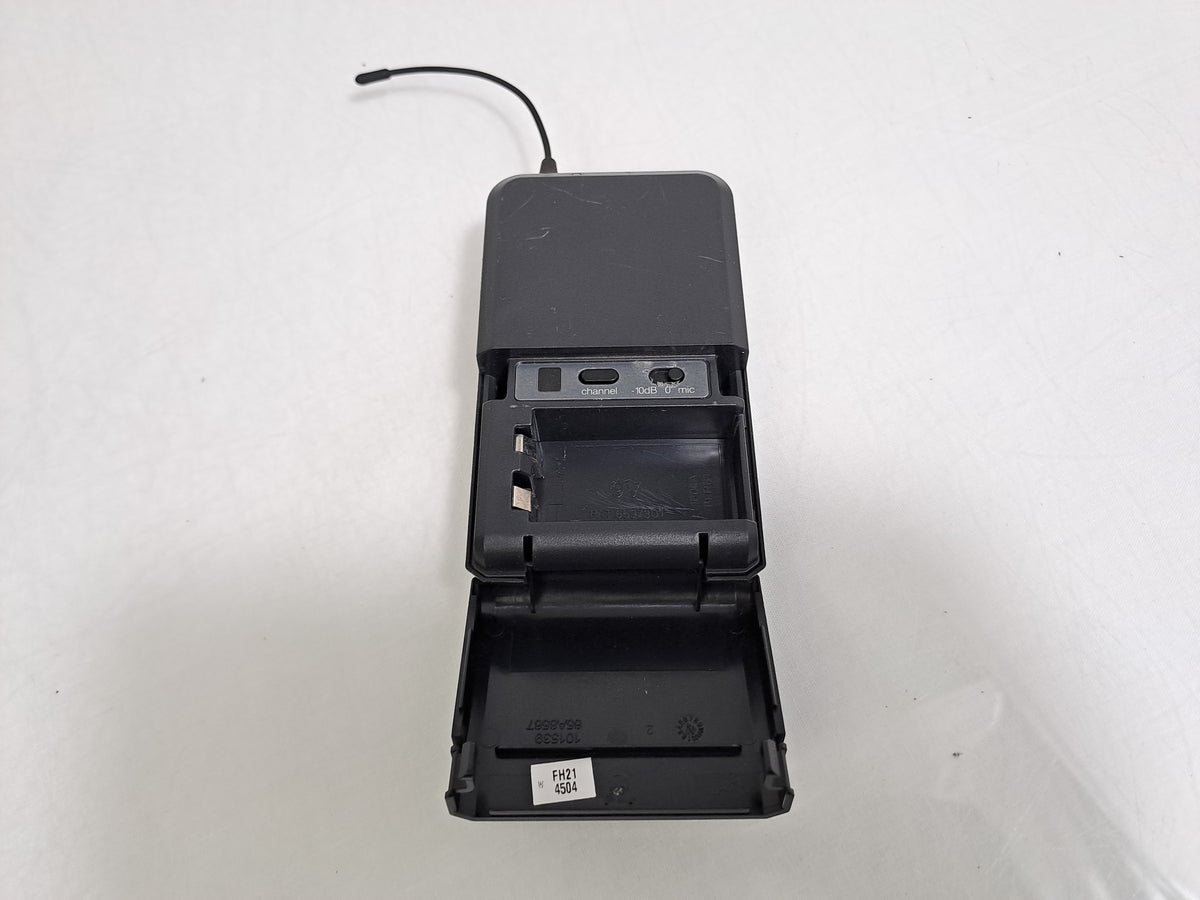 Shure PG1 T10 UHF Wireless Bodypack Transmitter 854-865MHz Power Tested No Battery