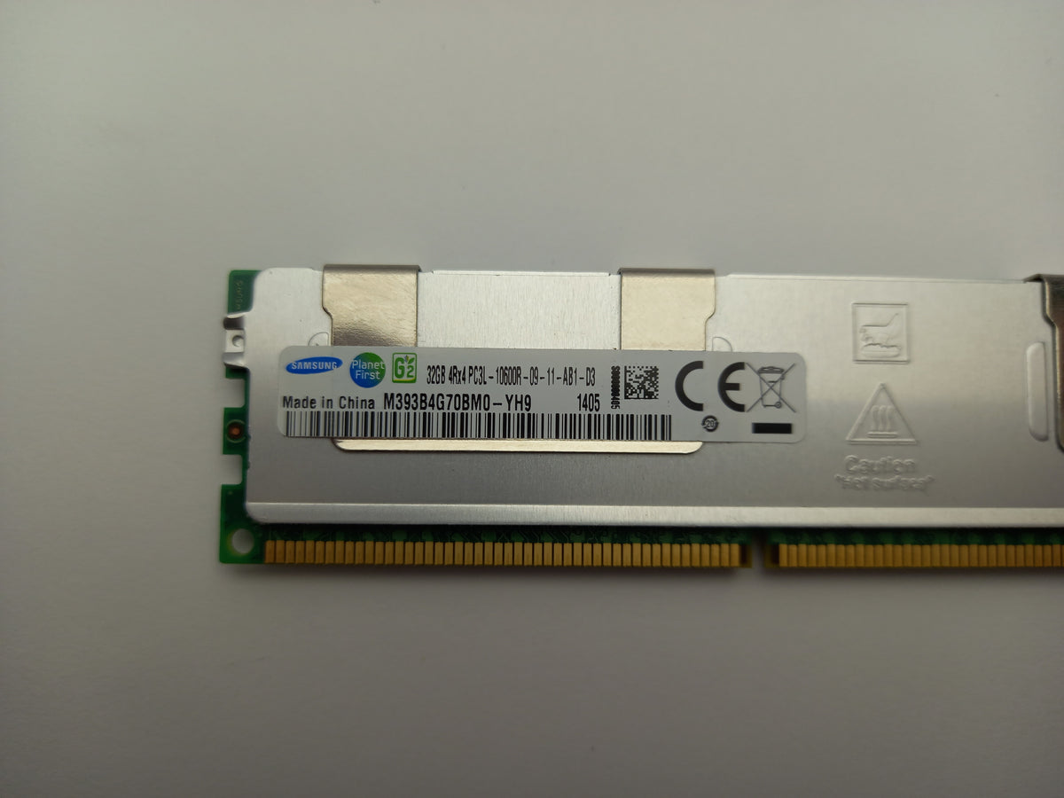 Samsung 32GB DDR3L 1333 MHz PC3L-10600R ECC Registered RAM Module M393B4G70BM0-YH9