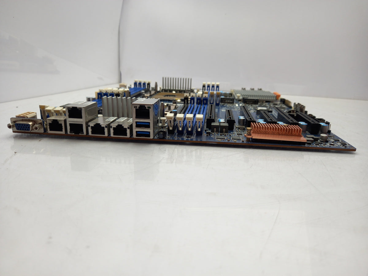 Gigabyte MD71-HB0 Socket LGA 3647 DDR4 Server Motherboard