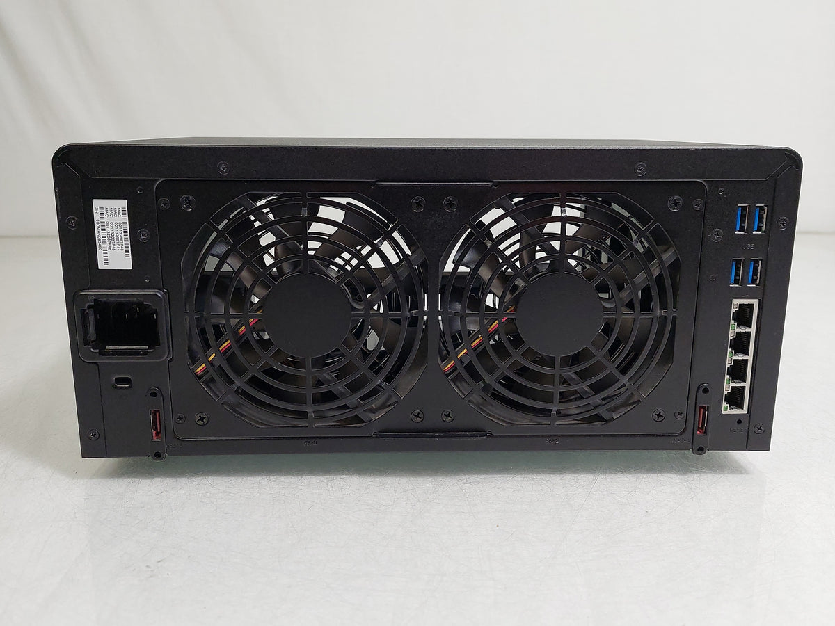 Synology DS1815+ 8-Bay NAS Intel C2538 2GB 4xGbE No HDDs/Caddies