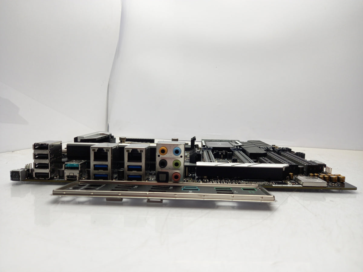 ASUS WS X299 PRO/SE Intel X299 LGA2066 DDR4 ATX Motherboard I/O Shield