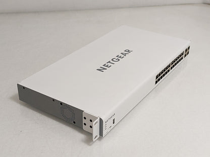 NETGEAR GC728X 28-Port Managed Smart Cloud Switch 24x GbE 2x SFP 2x 10G SFP+