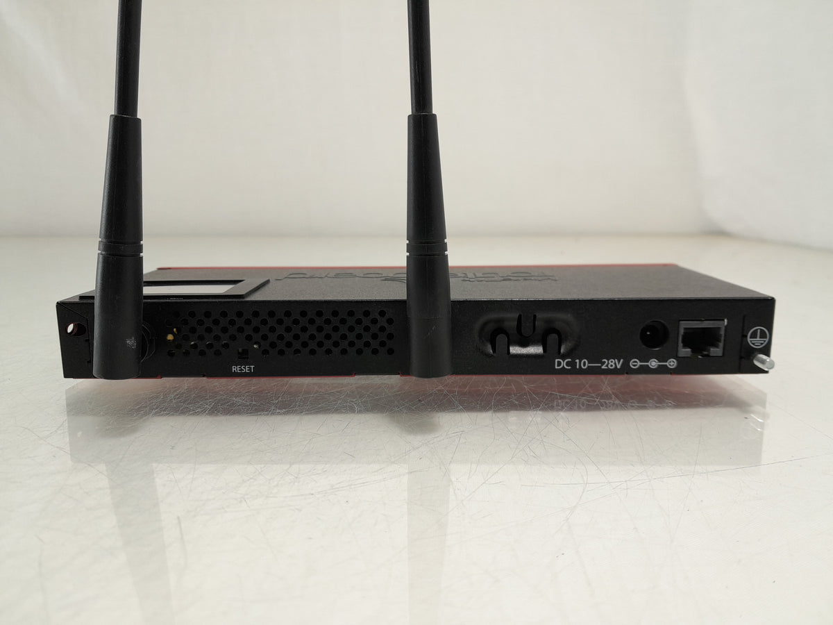 MikroTik RouterBOARD 2011UAS-2HnD-IN Wireless Gigabit Route