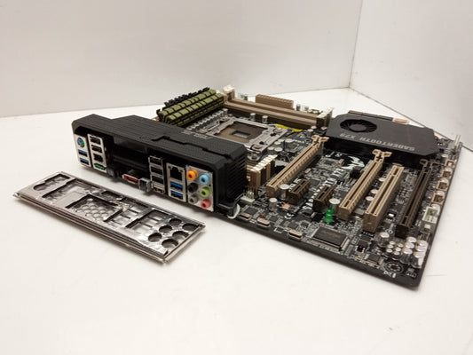 ASUS Sabertooth X79 Socket LGA2011 DDR3 Motherboard With I/O Shield Sabertooth X79 - Faulty