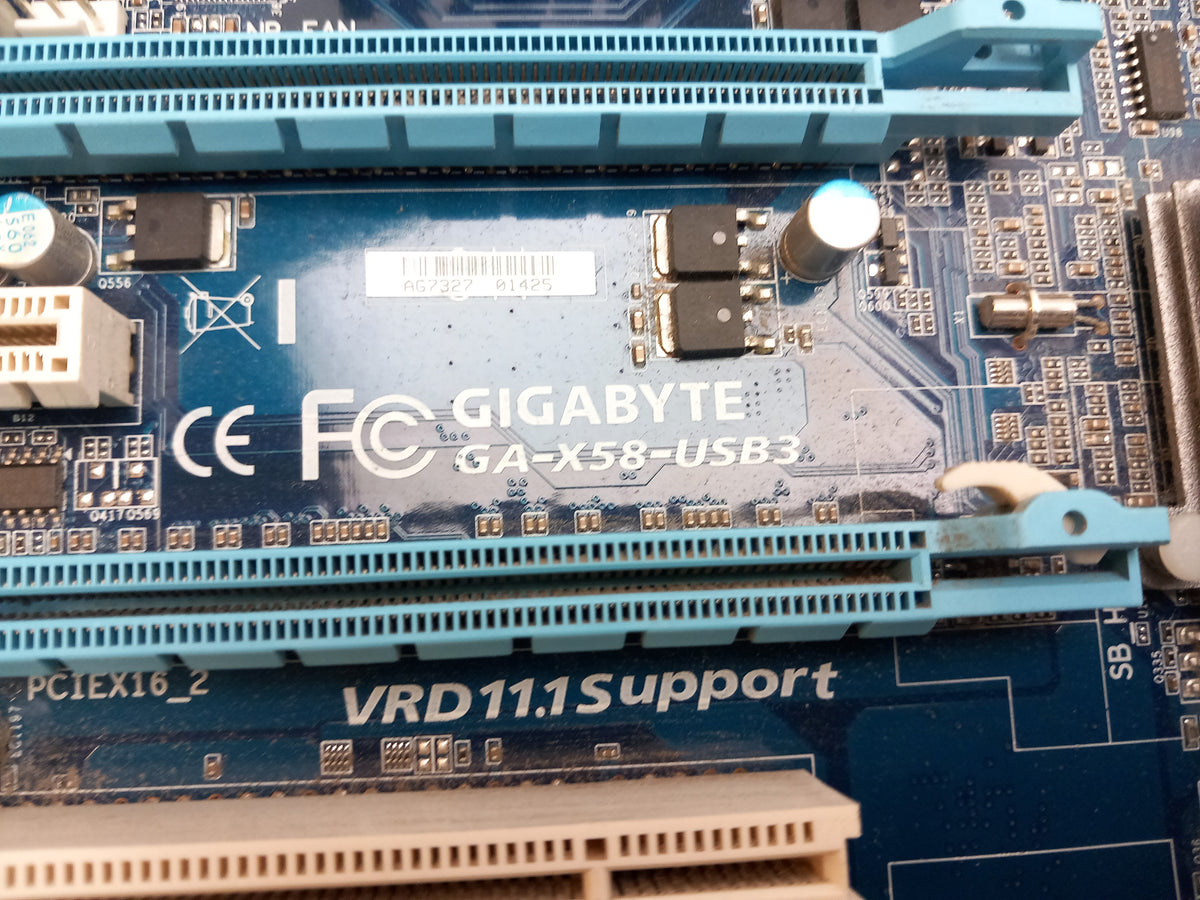 GIGABYTE GA-X58-USB3 Socket LGA 1366 DDR3 Motherboard With I/O Shield