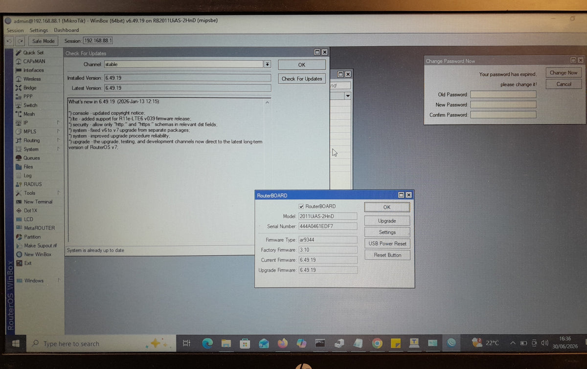 MikroTik RouterBOARD 2011UAS-2HnD-IN Wireless Gigabit Route
