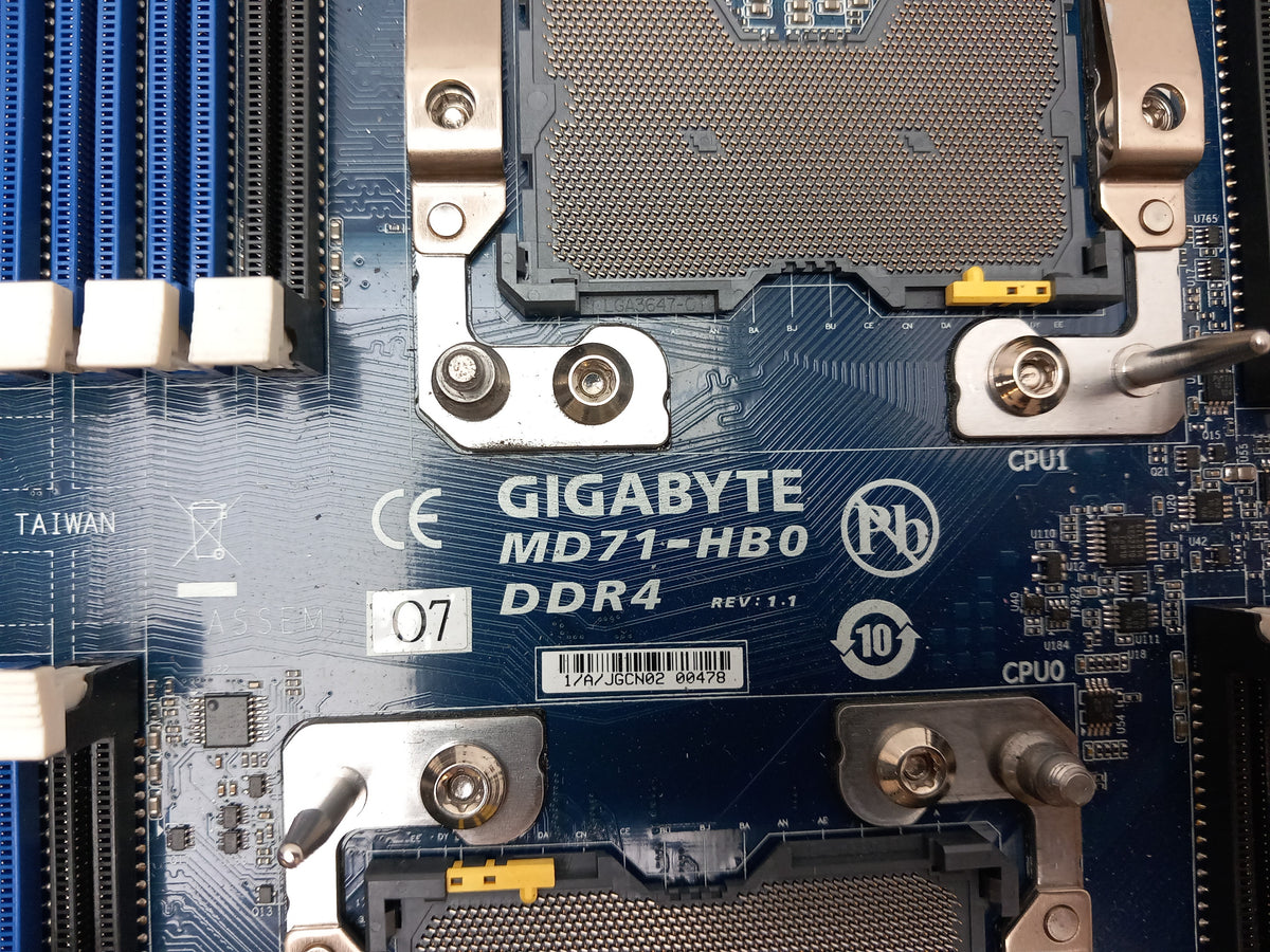 Gigabyte MD71-HB0 Socket LGA 3647 DDR4 Server Motherboard
