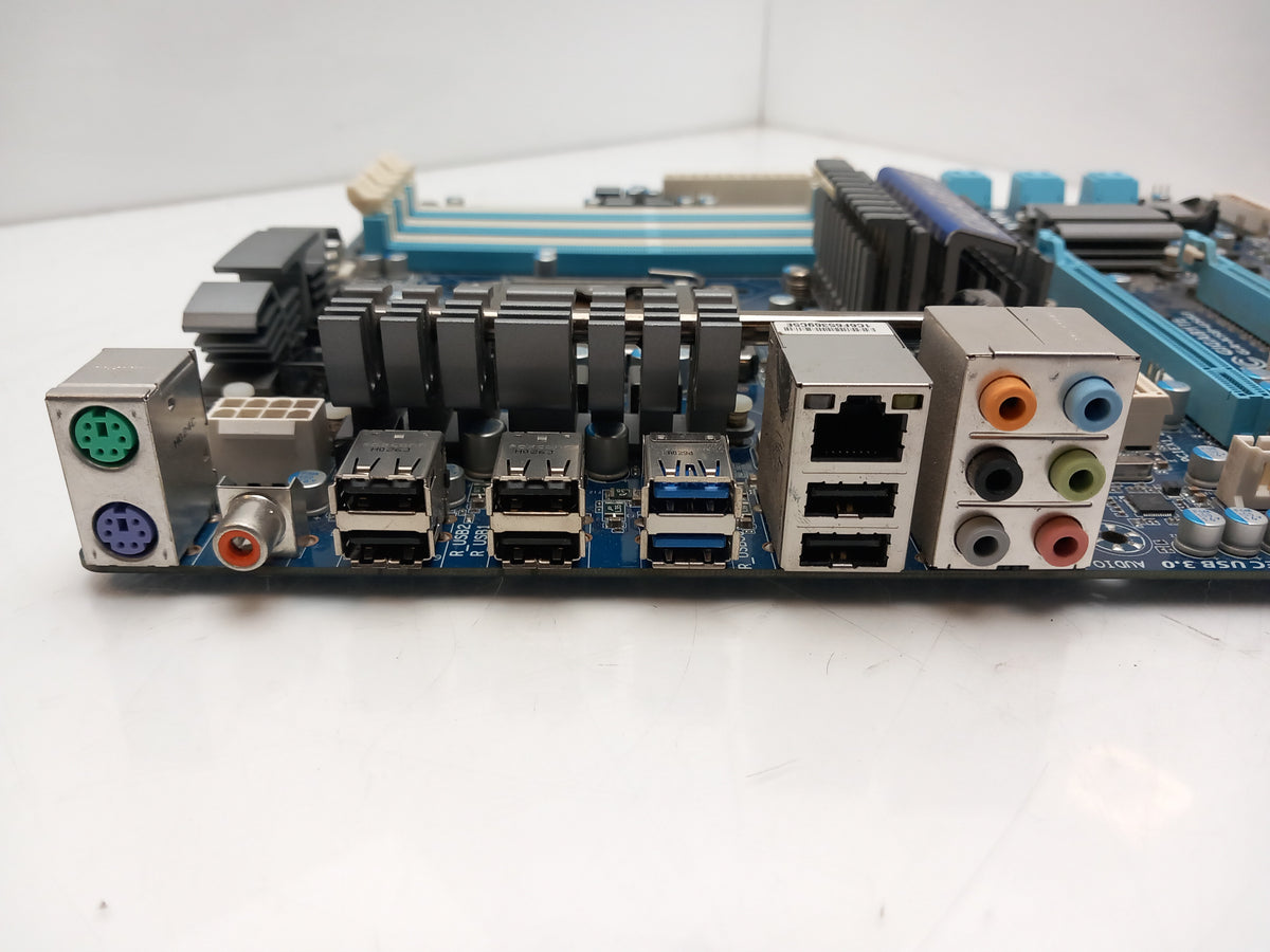 GIGABYTE GA-X58-USB3 Socket LGA 1366 DDR3 Motherboard With I/O Shield