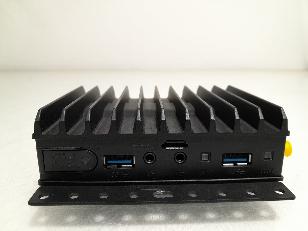 Compulab fitlet2 Fanless Industrial Mini PC - Intel Atom E3930, 8GB RAM, 128GB SSD, Wi-Fi, Mint 22.3-No PSU