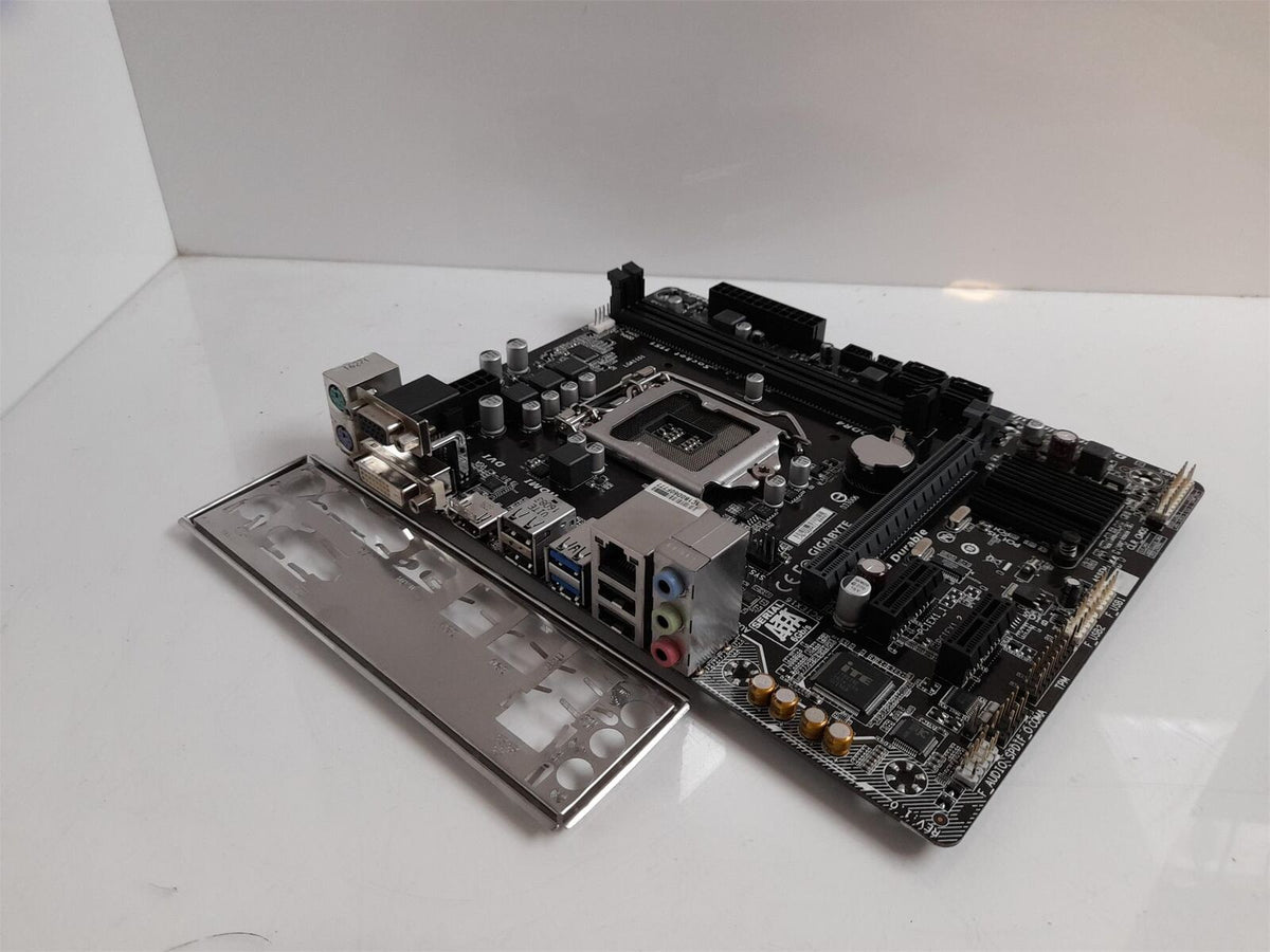 GIGABYTE GA-H110M-S2H Socket LGA1151 DDR4 Micro ATX Motherboard With I/O Shield