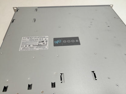 Juniper Networks EX4550-32F-AFO Switch with Juniper EX4550-EM-2QSFP 2 x 40Gb QSFP+ Module