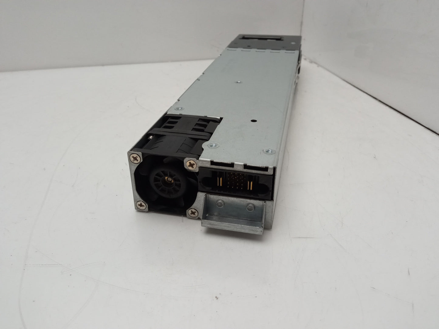 Cisco 3850 1100W Power Supply Unit 341-0561-01 PWR-C1-1100WAC V02