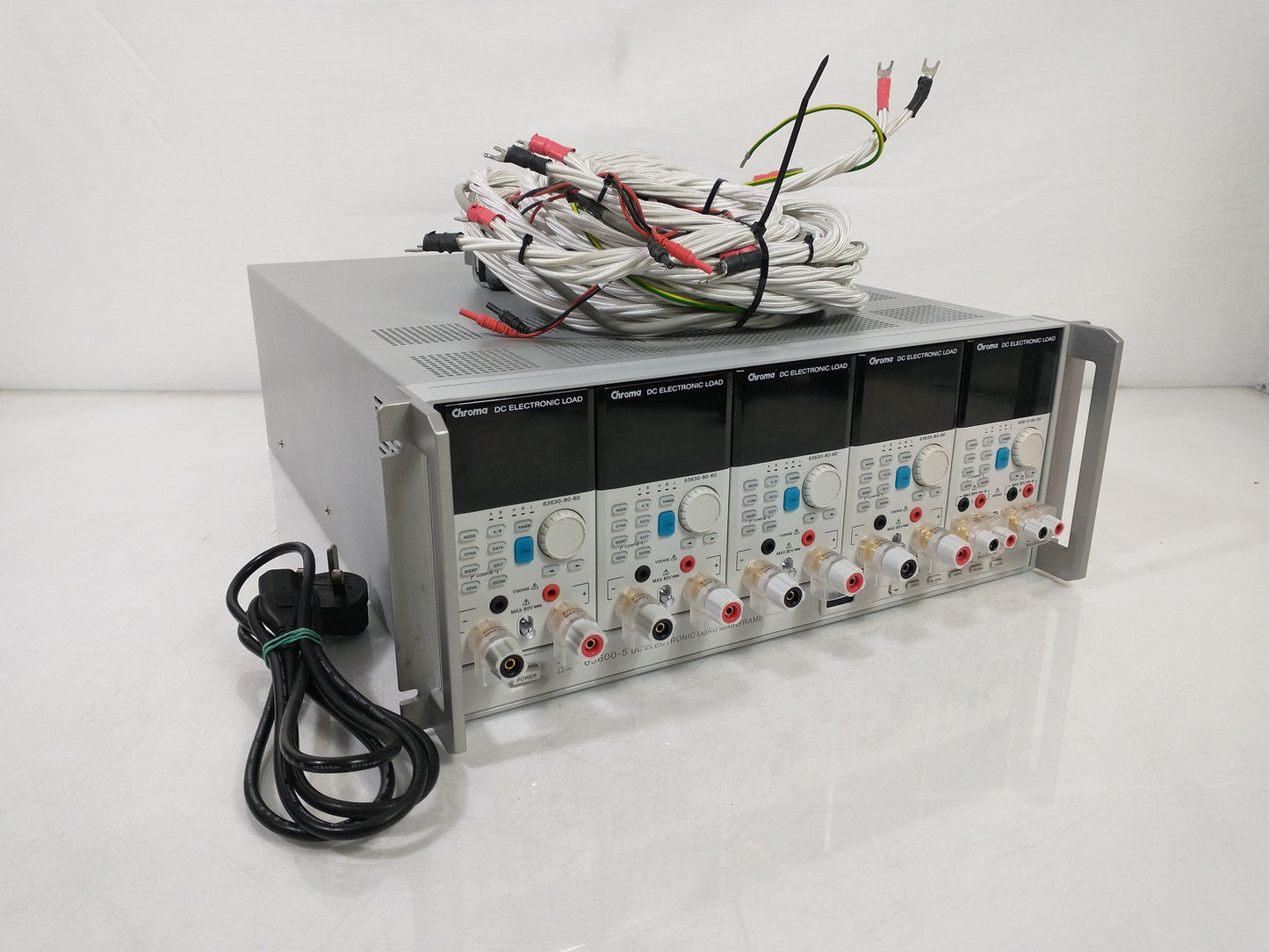 Chroma 63600-5 Series 5 Slot DC Electronic Load Mainframe - With Modules & Cable