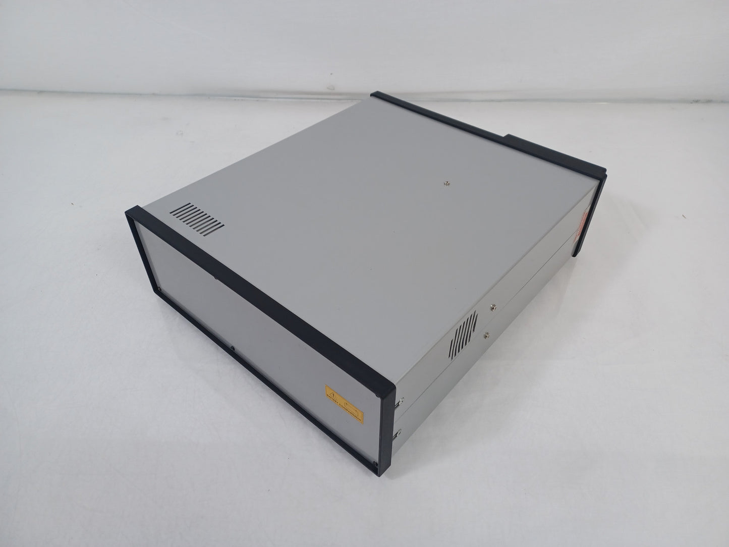 Unaohm EP318 Field Strength Meter - With Carry Case