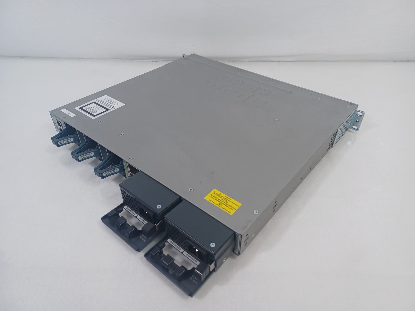 Cisco Catalyst WS-C3850-24U-S V03 24 Port PoE+ Managed Network Switch - 2x PSUs