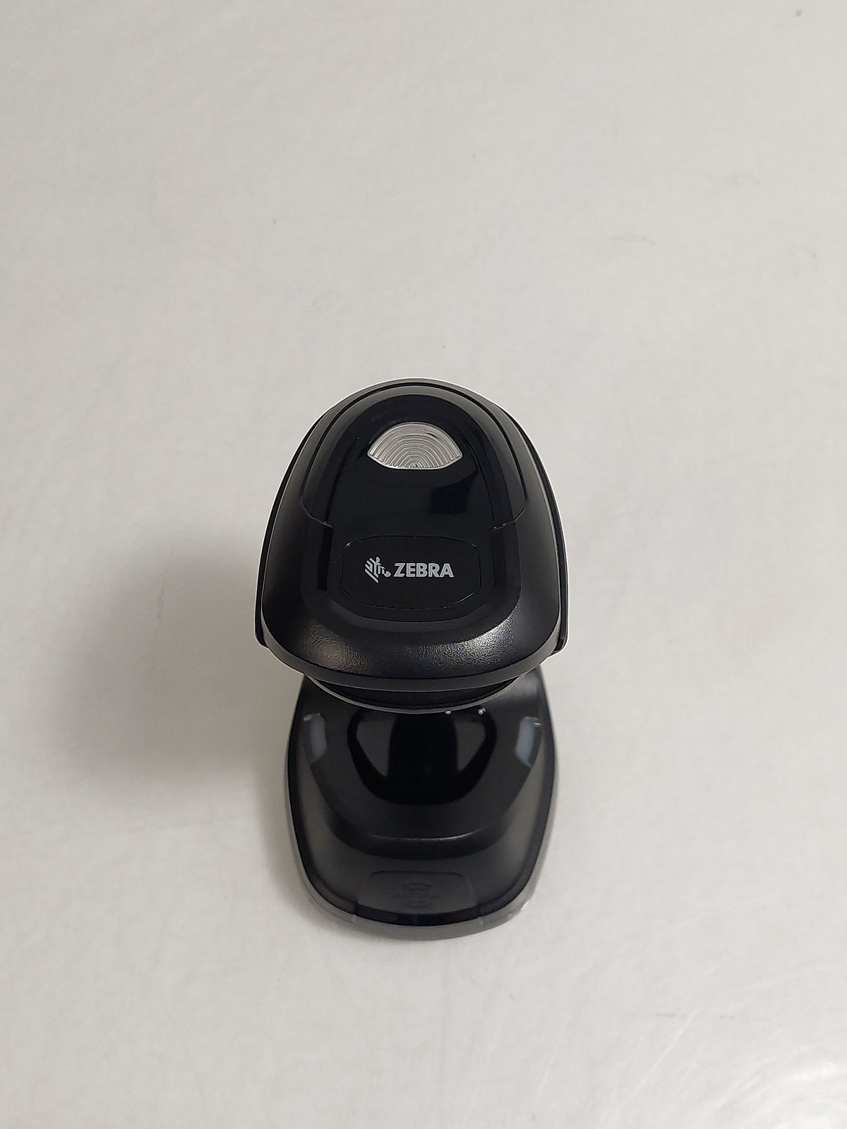 Zebra DS9908-DLR0004ZZUS DS9908R Hybrid Presentation Scanner