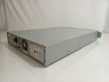 Quantum L700 Super Loader 3 Tape Drive Library - No Drive