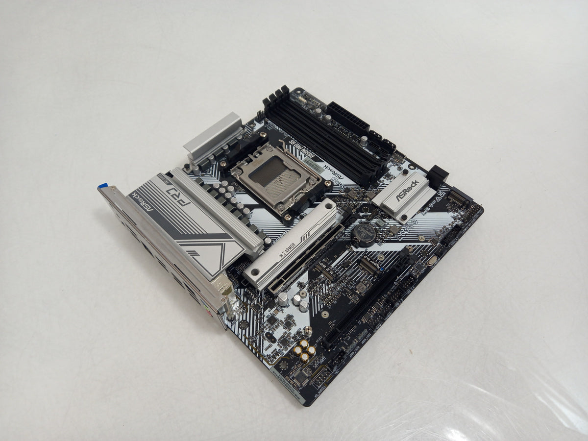 (SPARES)ASRock B650M PRO RS Socket AM5 DDR5 M-ATX Motherboard With I/O Shield