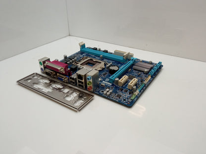 GIGABYTE GA-H61M-DS2 Socket LGA1155 DDR3 Micro ATX Motherboard With I/O Shield