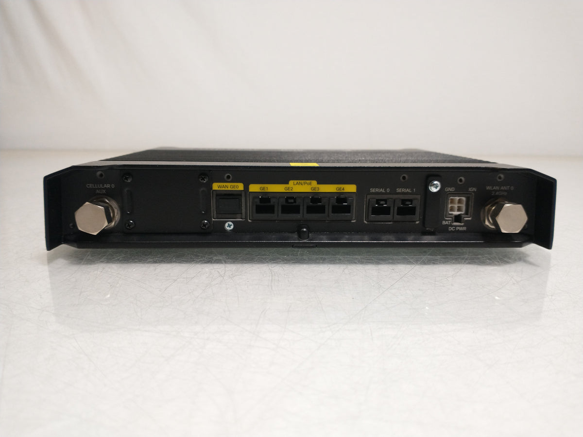 Cisco IR829B-LTE-EA-EK9 V02 IoT Industrial Router